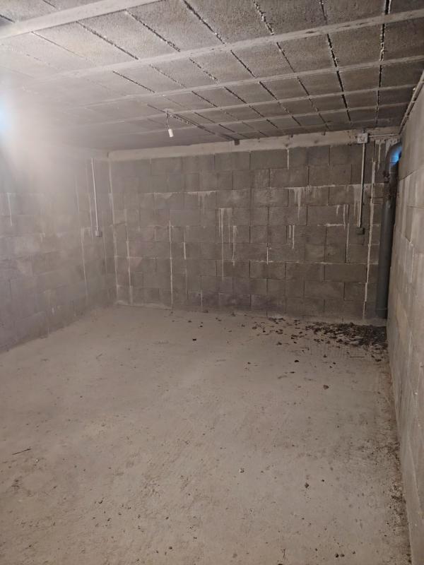 Propriété - 320 m² - 9 pièces