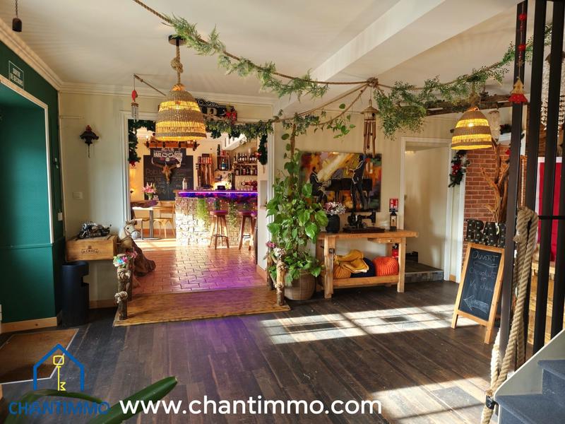 Maison - 200 m² - 5 pièces