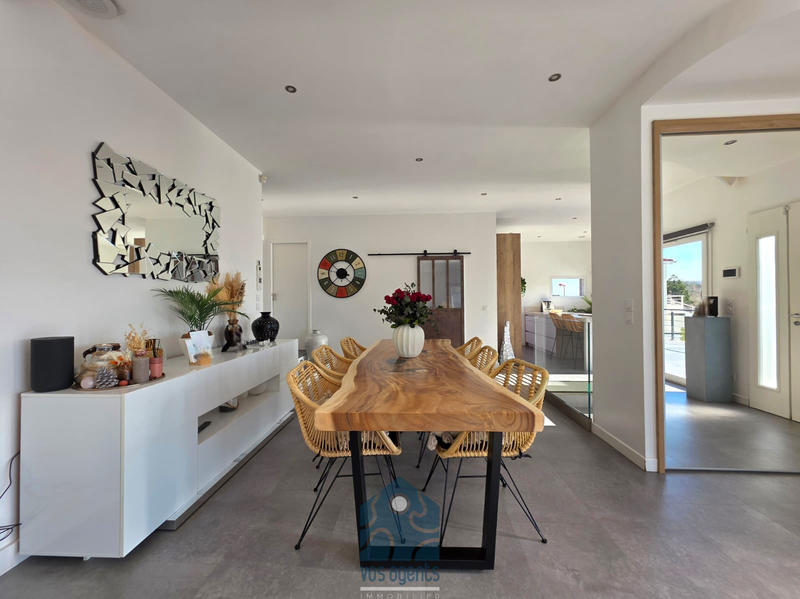 Villa - 130 m² - 5 pièces