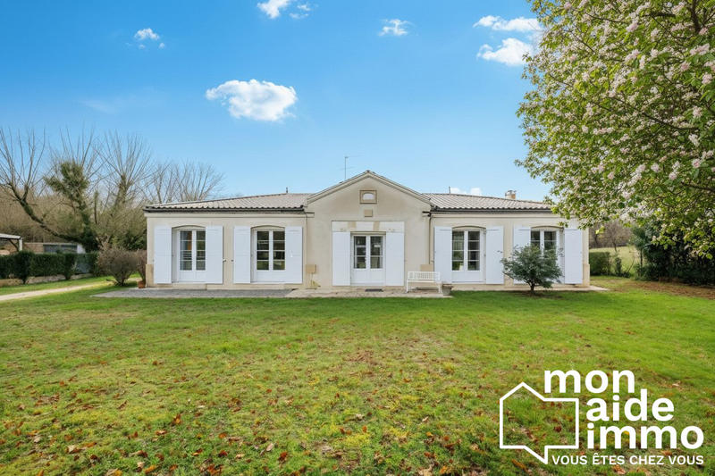 Maison - 180 m² - 6 pièces