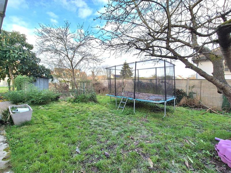 Maison - 93 m² - 4 pièces