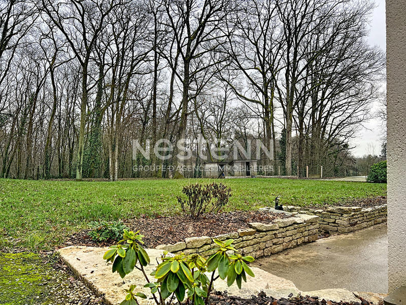 Maison - 261 m² - 8 pièces