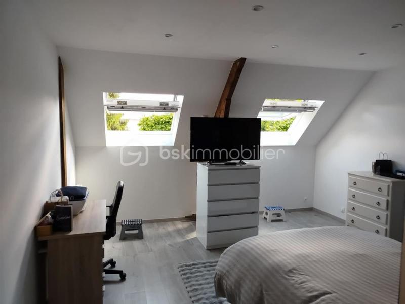 Maison - 248 m² - 11 pièces