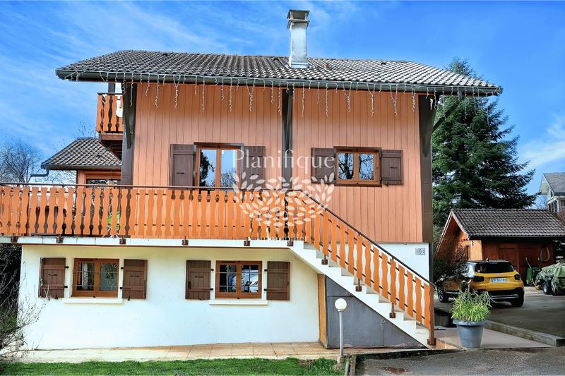 Maison - 167 m² - 6 pièces