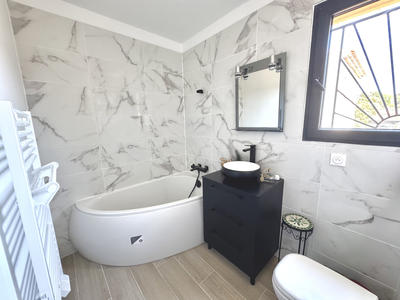 Maison - 104 m² - 4 pièces