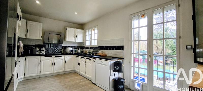 Maison - 167 m² - 6 pièces