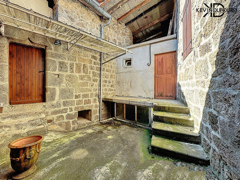 Maison - 120 m² - 4 pièces