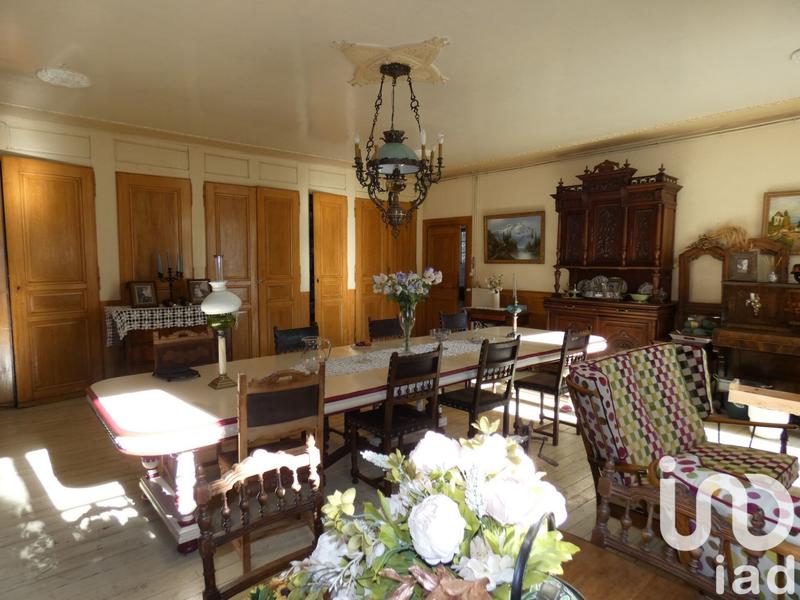 Maison de village - 300 m² - 10 pièces