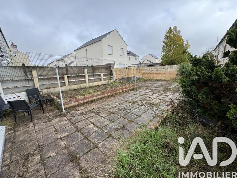 Maison - 98 m² - 5 pièces