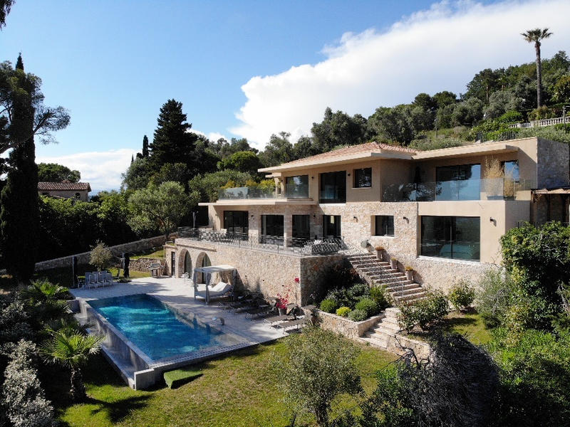 Villa - 370 m² - 7 pièces