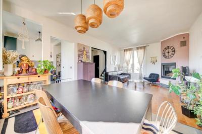 Maison - 121 m² - 6 pièces