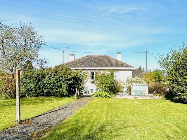 Maison - 86 m² - 4 pièces