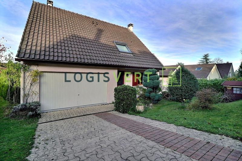 Maison - 167 m² - 8 pièces