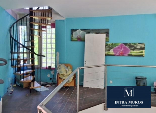 Villa - 360 m² - 6 pièces