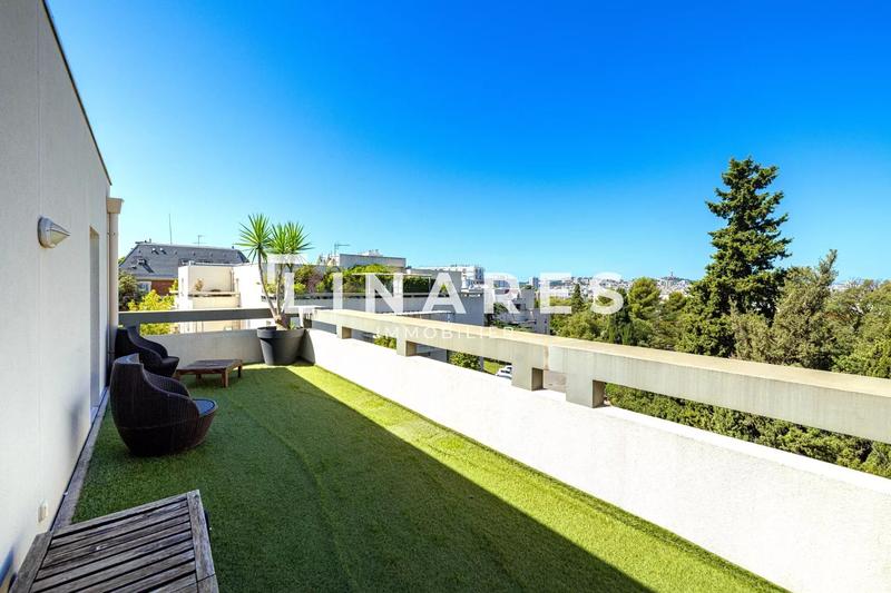 Appartement - 94 m² - 4 pièces