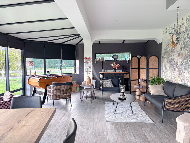 Maison - 185 m² - 5 pièces