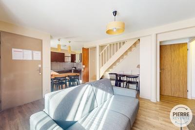 Maison - 76 m² - 4 pièces