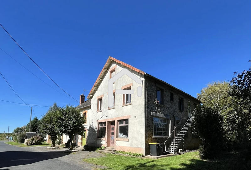 Maison - 282 m² - 14 pièces