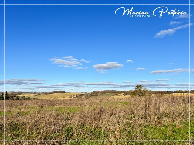 Terrain constructible - 18 358 m²