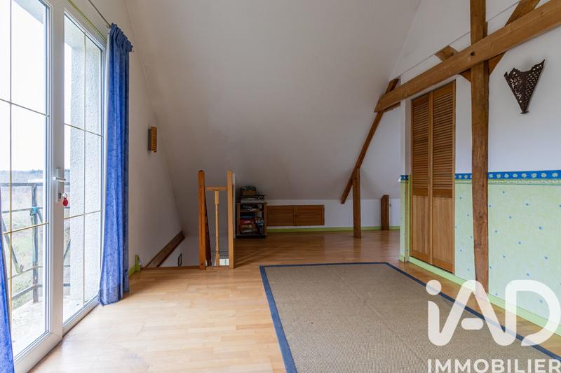 Maison - 184 m² - 10 pièces