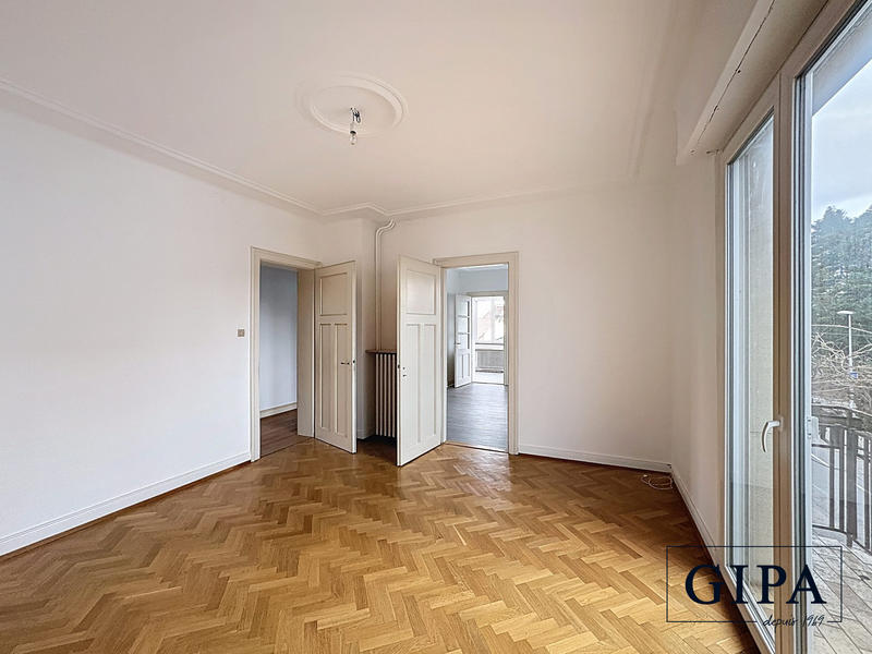 Maison ancienne - 183 m² - 7 pièces