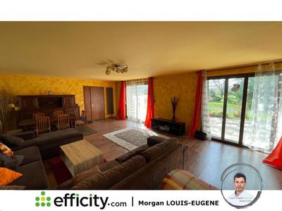 Maison - 185 m² - 7 pièces