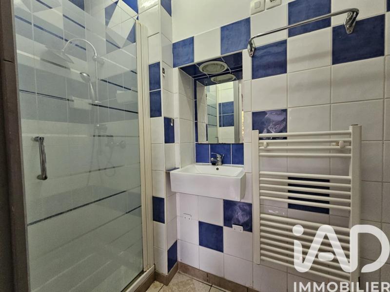 Maison - 153 m² - 9 pièces