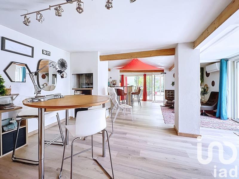 Maison - 170 m² - 8 pièces