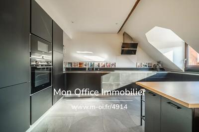 Appartement - 139 m² - 5 pièces