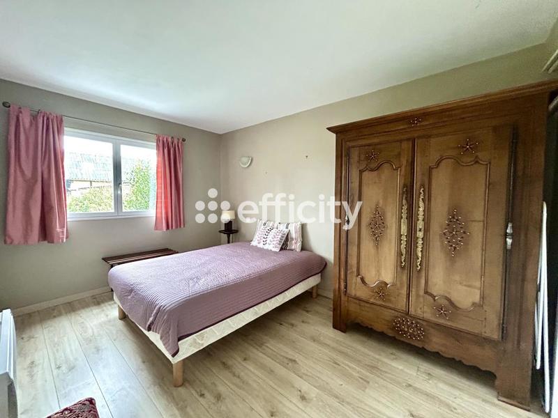 Maison - 143 m² - 7 pièces