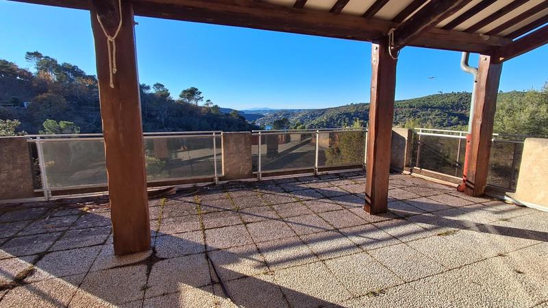 Villa - 170 m² - 5 pièces