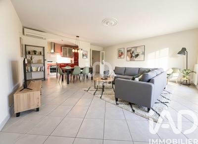 Appartement - 76 m² - 3 pièces