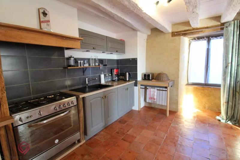 Maison ancienne - 530 m² - 12 pièces