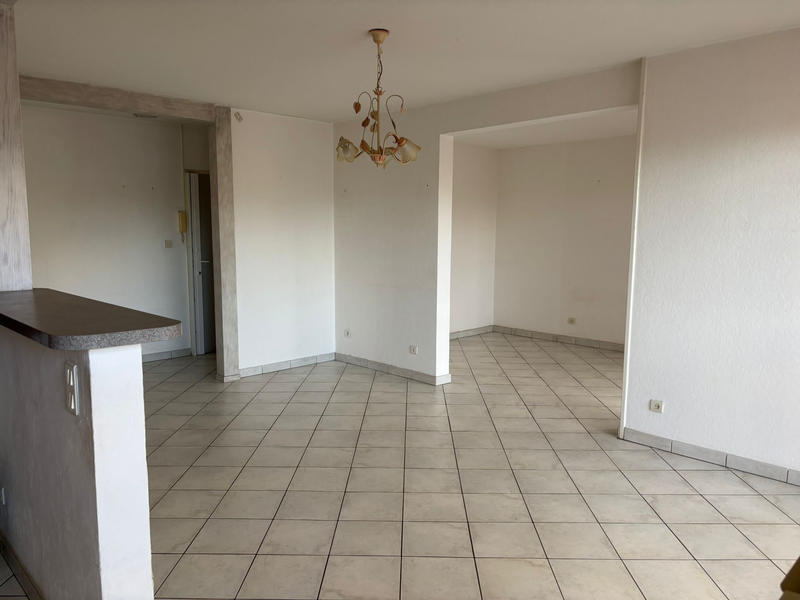 Appartement - 80 m² - 4 pièces