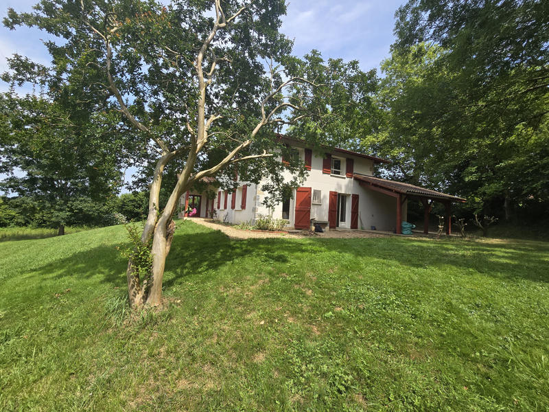 Maison - 160 m² - 4 pièces