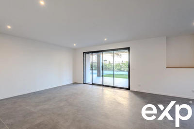 Appartement - 101 m² - 4 pièces