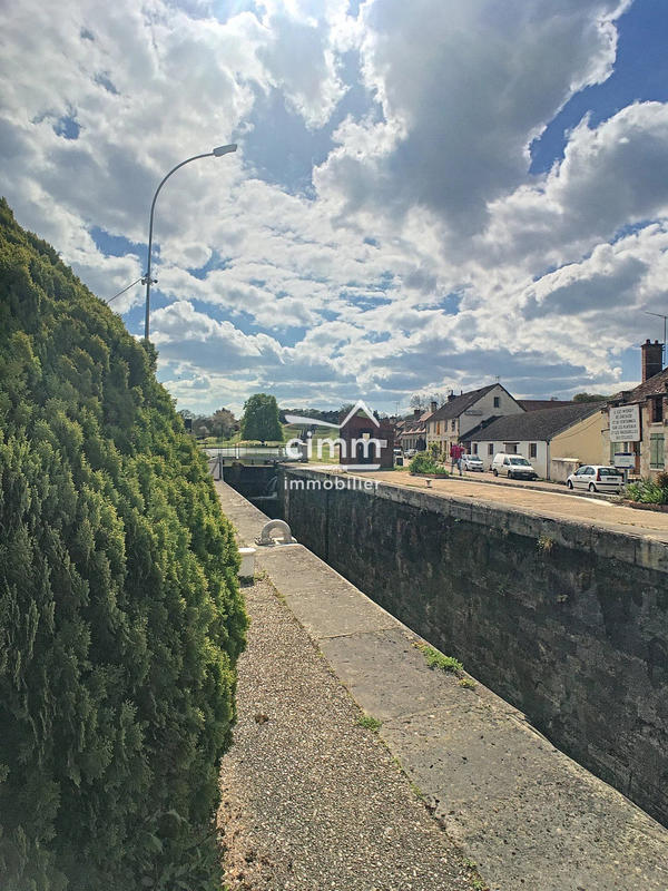 Immeuble - 1 166 m²