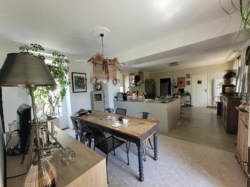 Maison - 165 m² - 7 pièces