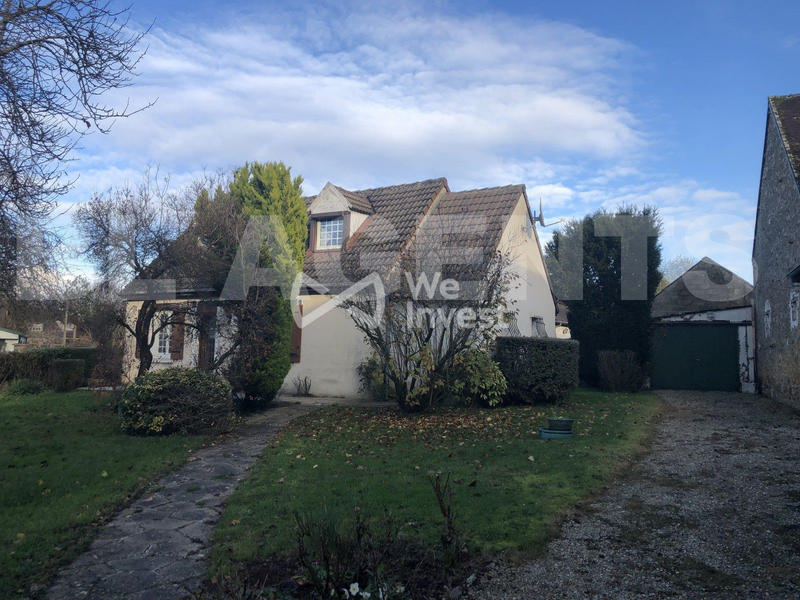 Maison - 95 m² - 5 pièces