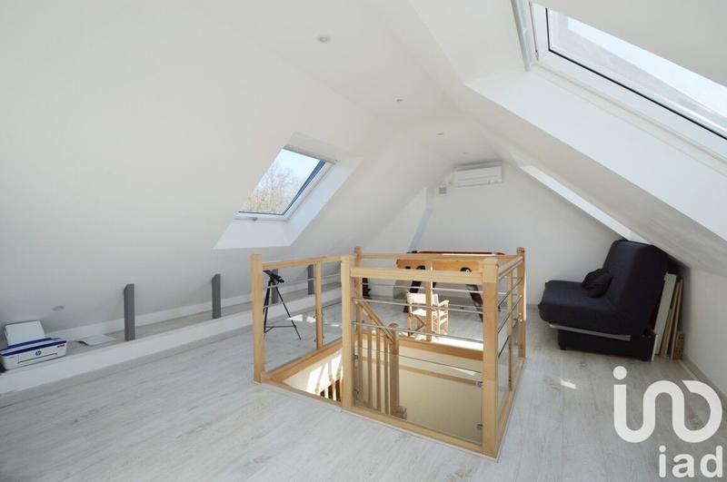 Maison - 169 m² - 8 pièces