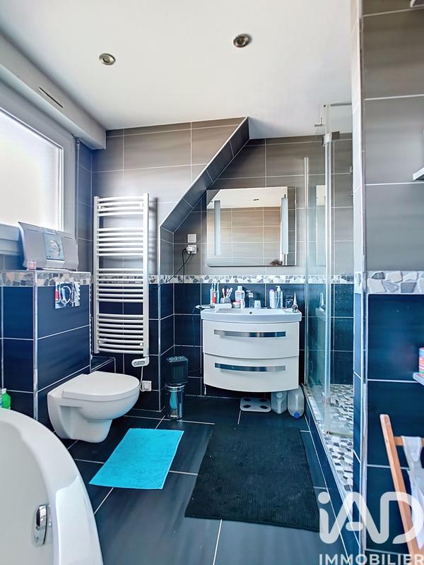 Maison - 119 m² - 5 pièces