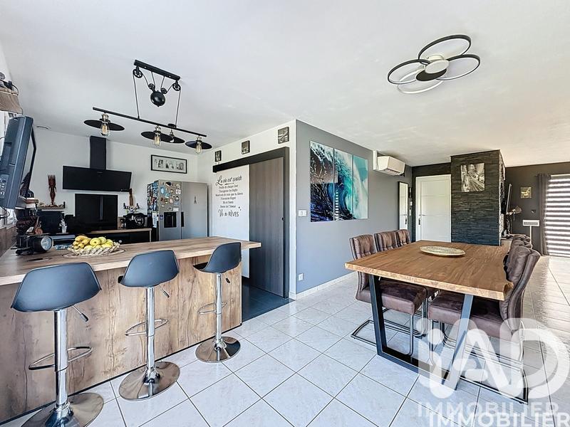 Maison - 84 m² - 5 pièces