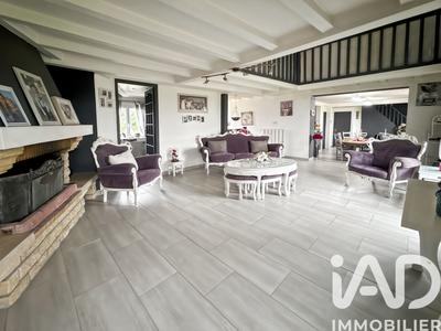 Maison - 180 m² - 7 pièces