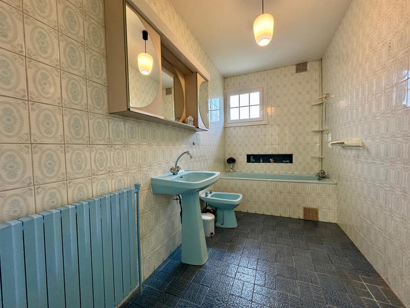 Maison - 139 m² - 7 pièces