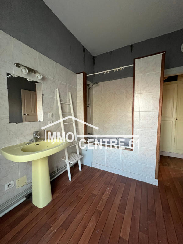 Maison - 165 m² - 7 pièces