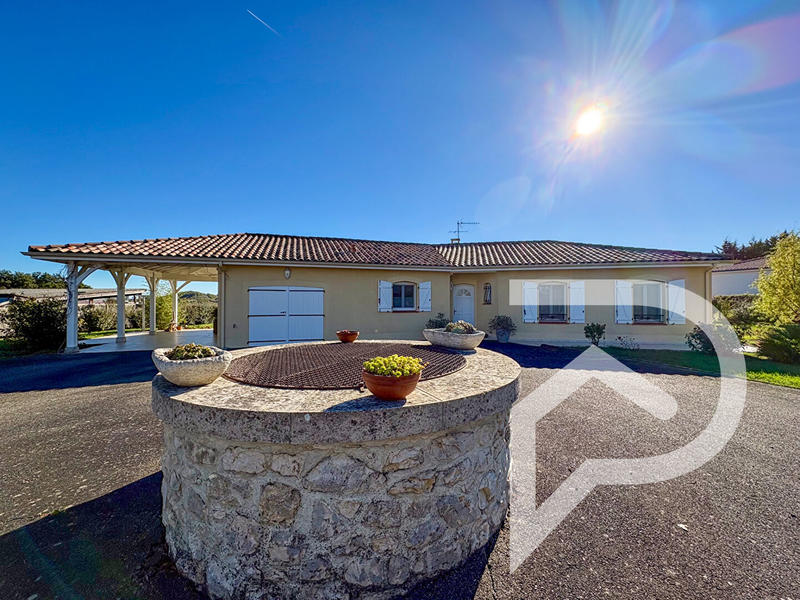 Maison - 110 m² - 6 pièces