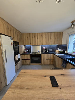 Maison - 186 m² - 8 pièces