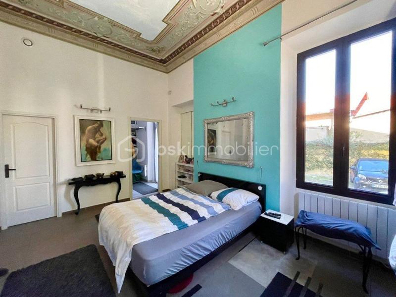 Immeuble - 240 m² - 12 pièces