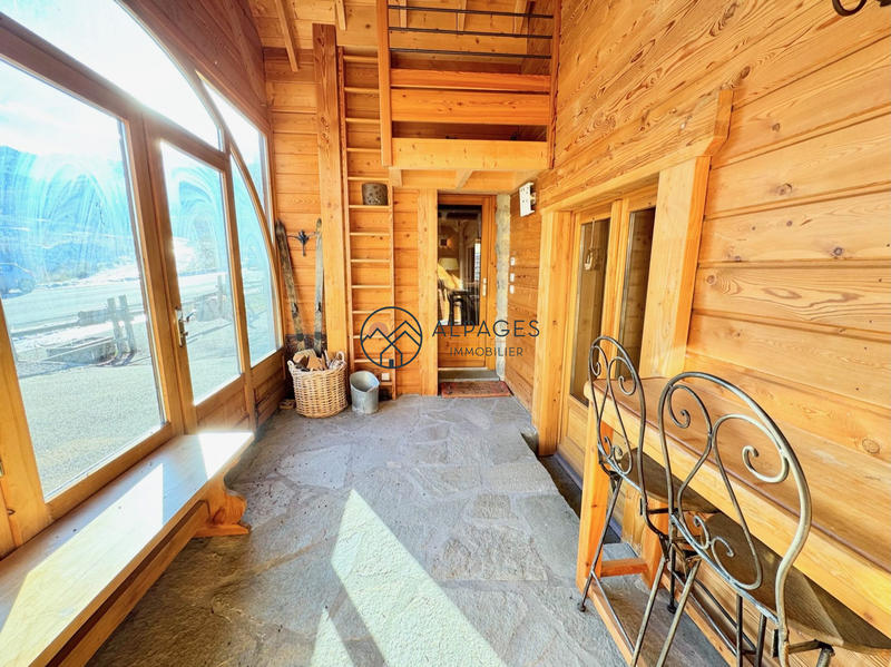 Châlet - 168 m² - 6 pièces