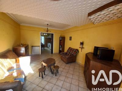 Maison de ville - 370 m² - 12 pièces